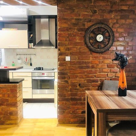Cozy One-Bedroom Apartment Sarajevo Ngoại thất bức ảnh