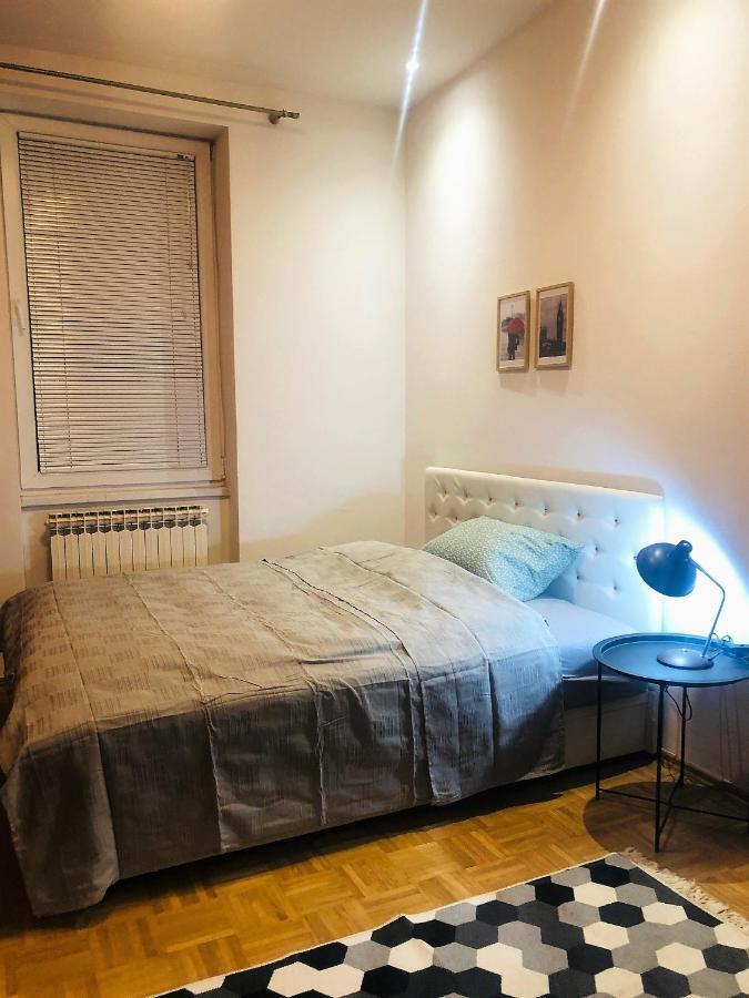 Cozy One-Bedroom Apartment Sarajevo Ngoại thất bức ảnh